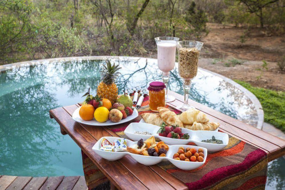 Tambuti Lodge Pilanesberg Exterior foto